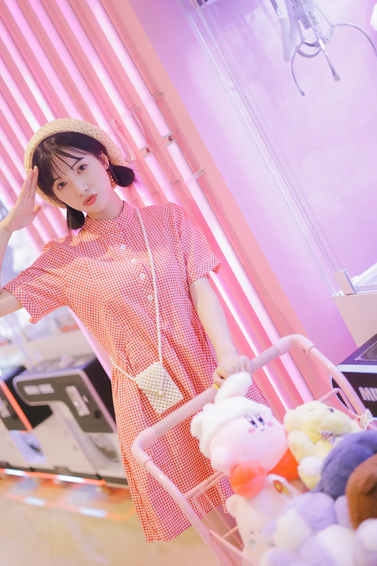 [艺图语] 2022.08.14 Vol.1699 – 粉色少女梦 一只阿梦崽#[43P]-14