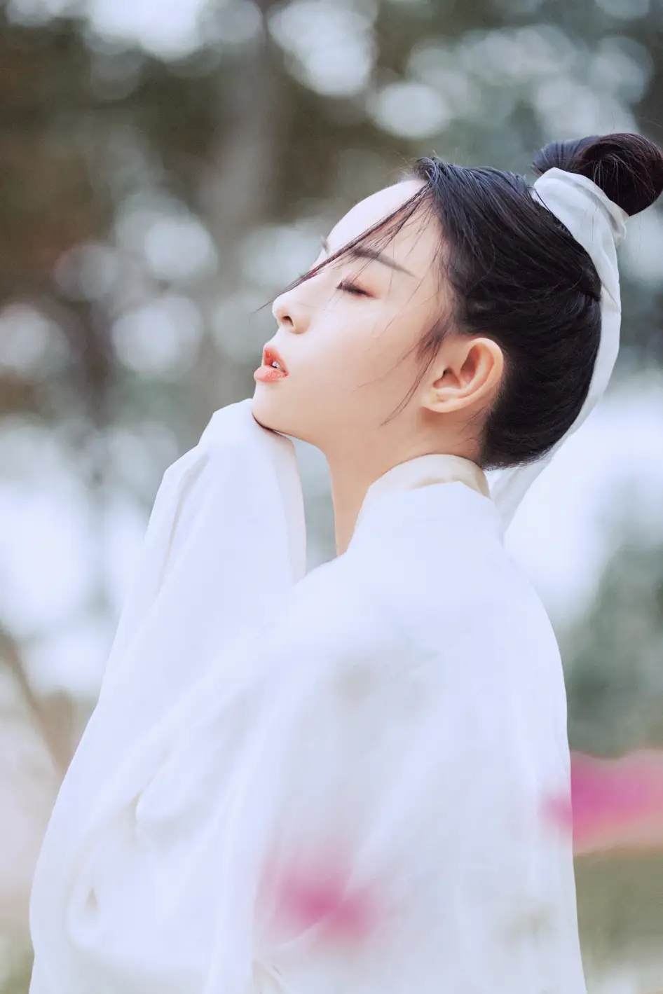 [艺图语] 2021.09.04 Vol.238 – 白衣隐 冯友薇#[27P]-15
