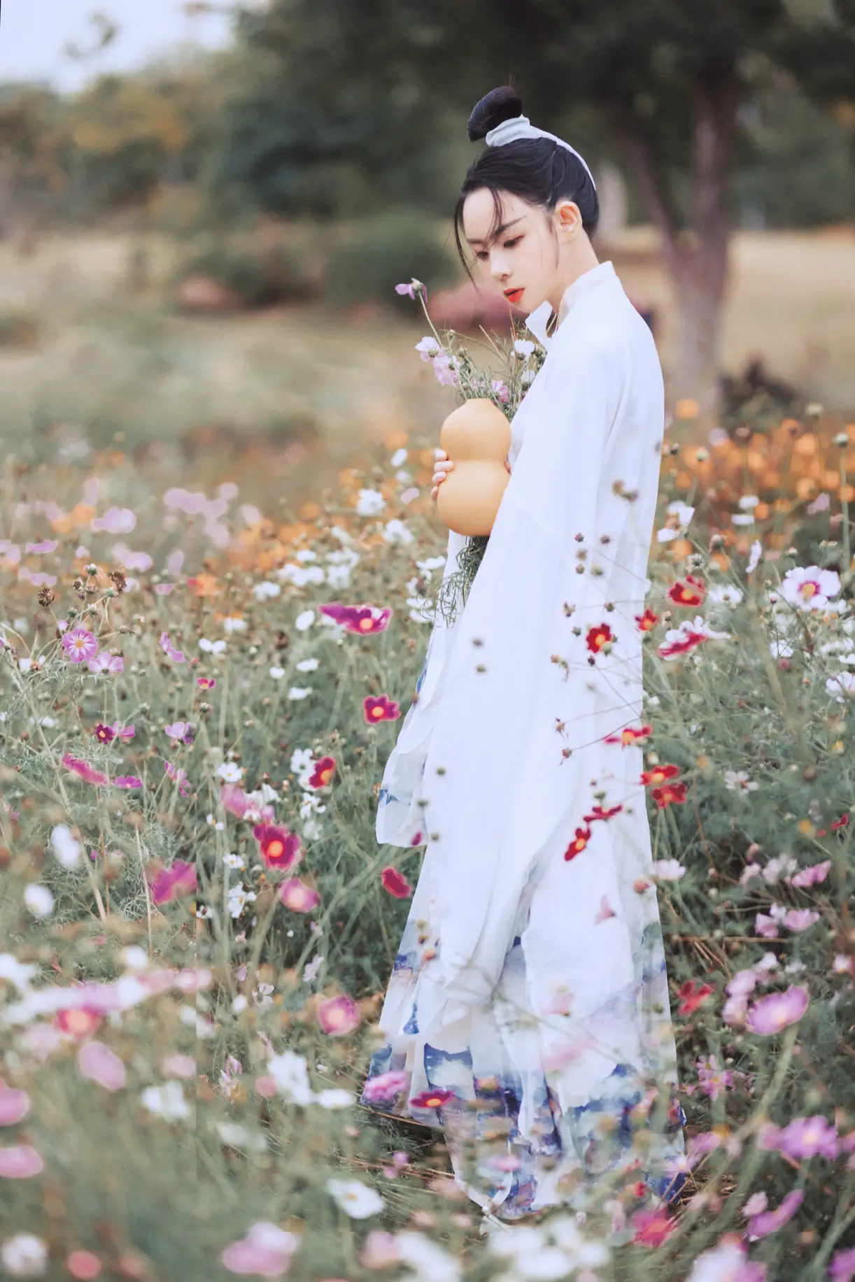 [艺图语] 2021.09.04 Vol.238 – 白衣隐 冯友薇#[27P]-16