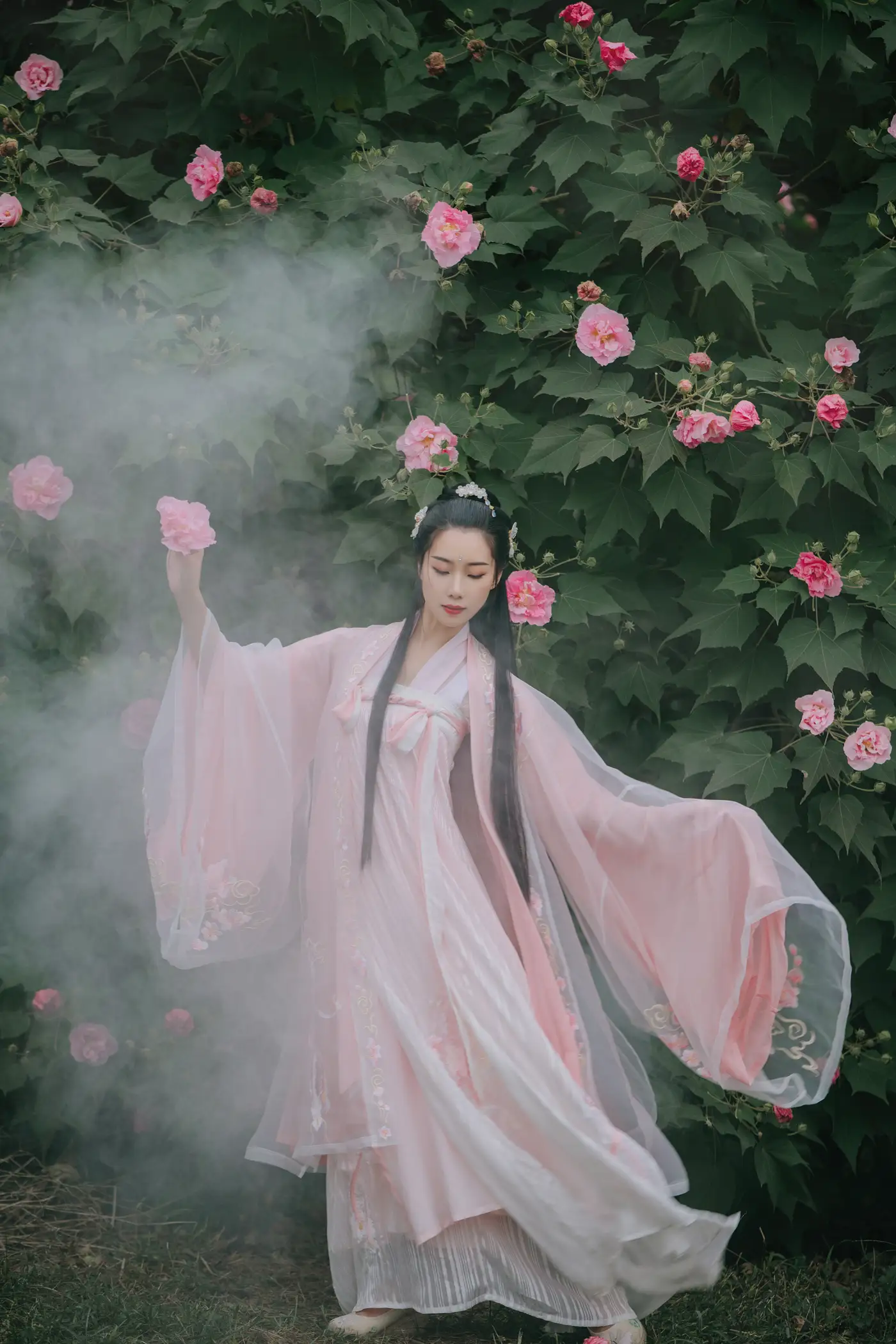 [艺图语] 2022.05.31 Vol.1038 – 粉蝶 木景抒#[22P]-16