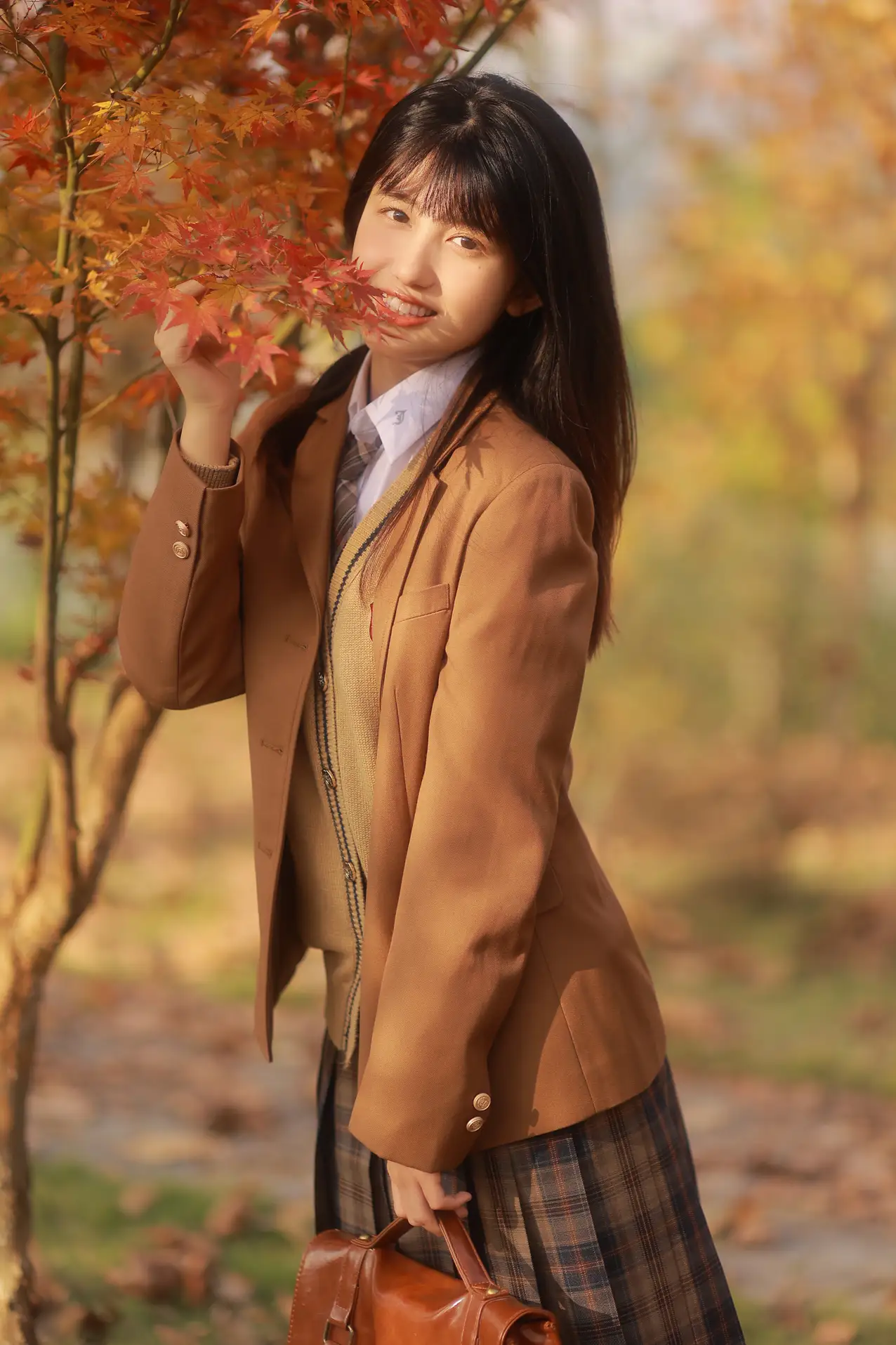 [艺图语] 2022.09.09 Vol.1908 – 秋日童话 lovelatte11#[36P]-1