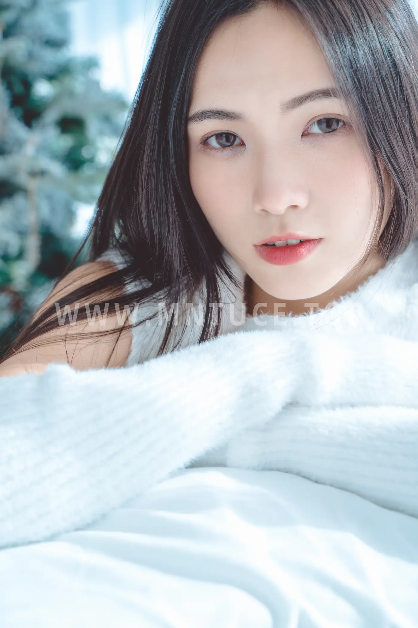 [艺图语] 2022.02.11 Vol.782 – 纯白季节 老猪#[22P]-2
