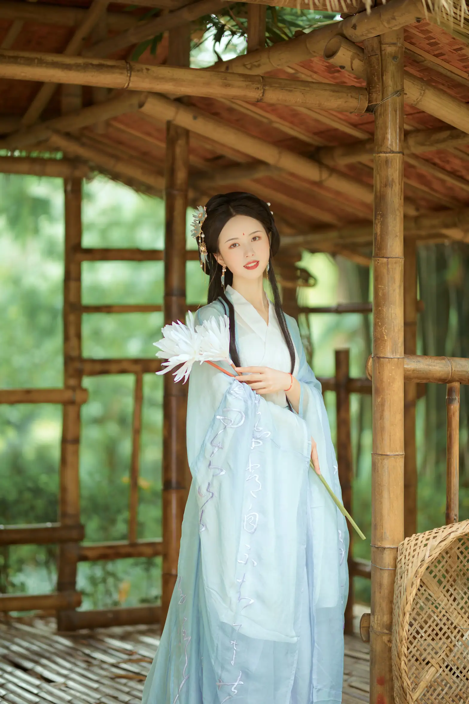[艺图语] 2021.09.02 Vol.225 – 偷得浮生半日闲 倩倩#[21P]-10