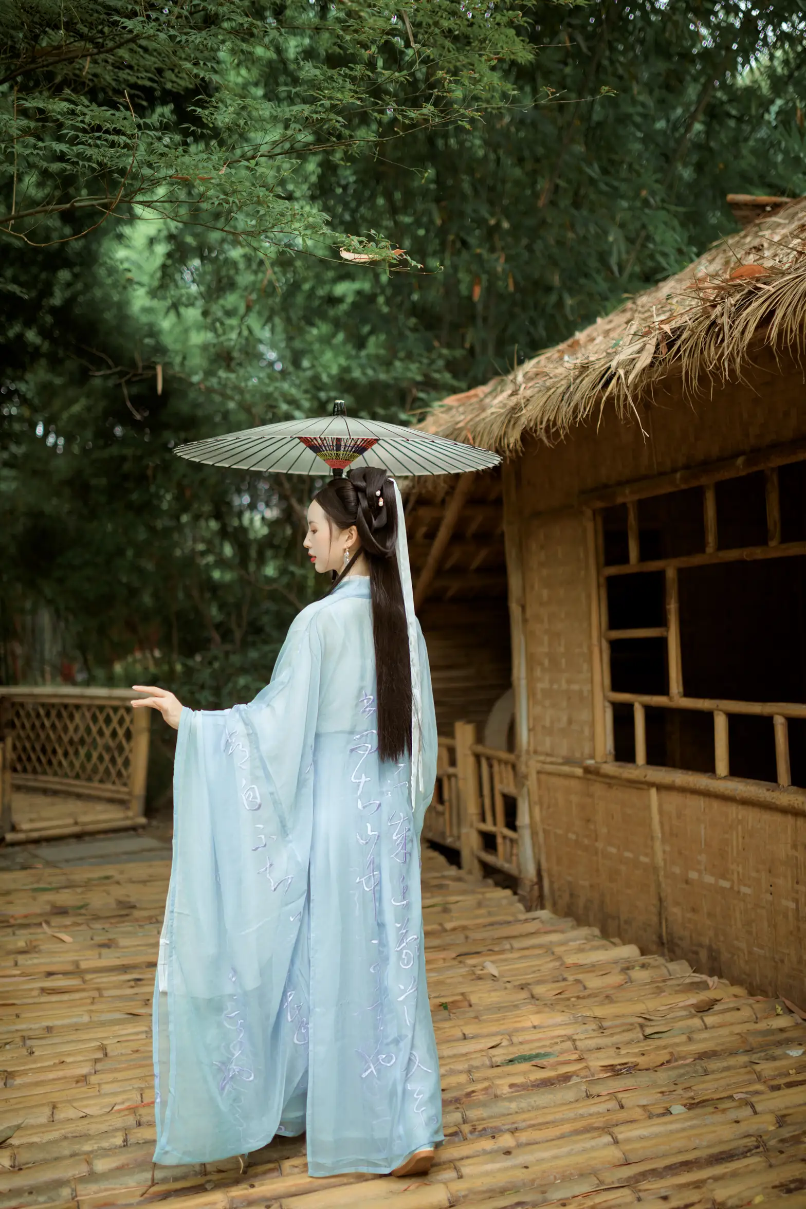 [艺图语] 2021.09.02 Vol.225 – 偷得浮生半日闲 倩倩#[21P]-7