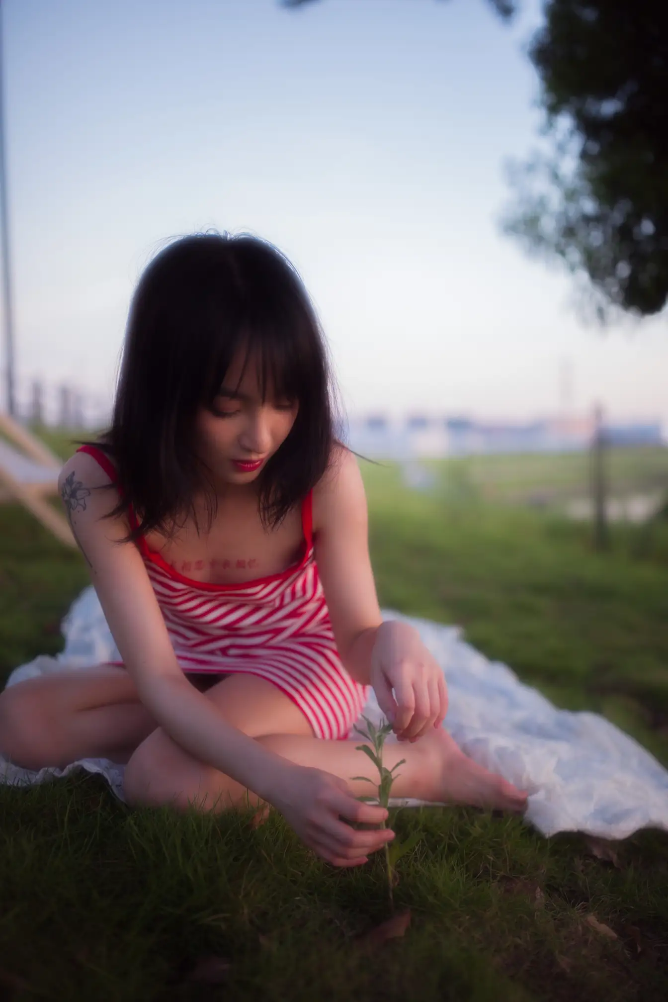 [艺图语] 2022.02.03 Vol.743 – 黄昏午后 虾虾#[54P]-17