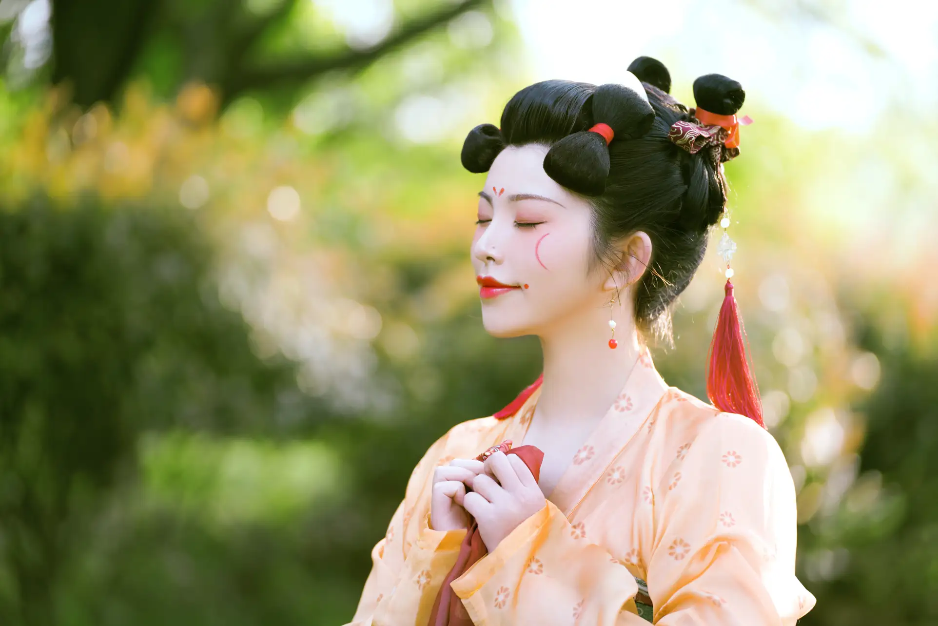 [艺图语] 2022.05.24 Vol.0967 – 春日宴 笑笑#[32P]-1