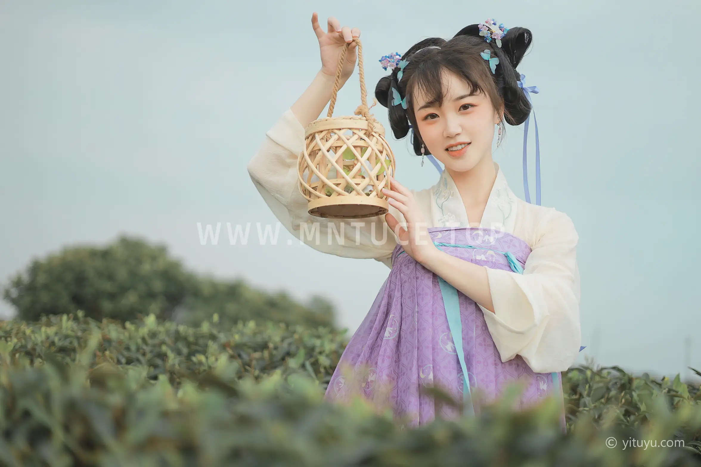 [艺图语] 2021.06.02 Vol.066 – 青青白茶 柚子#[33P]-18