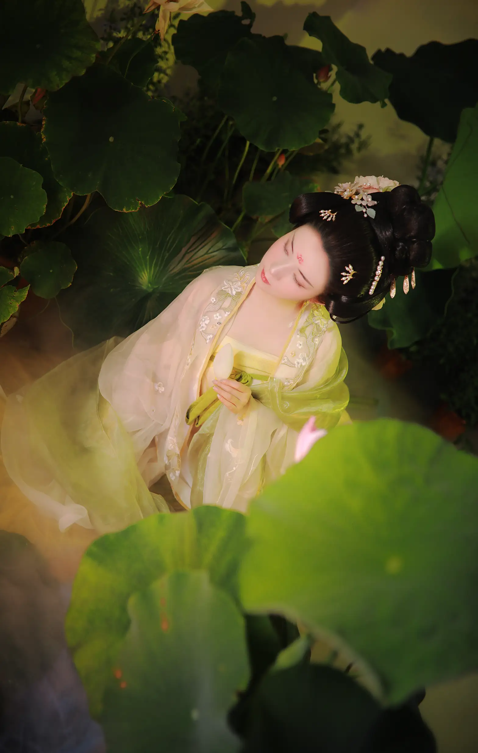 [艺图语] 2022.09.09 Vol.1912 – 云想衣裳花想容 也清秋#[32P]-15