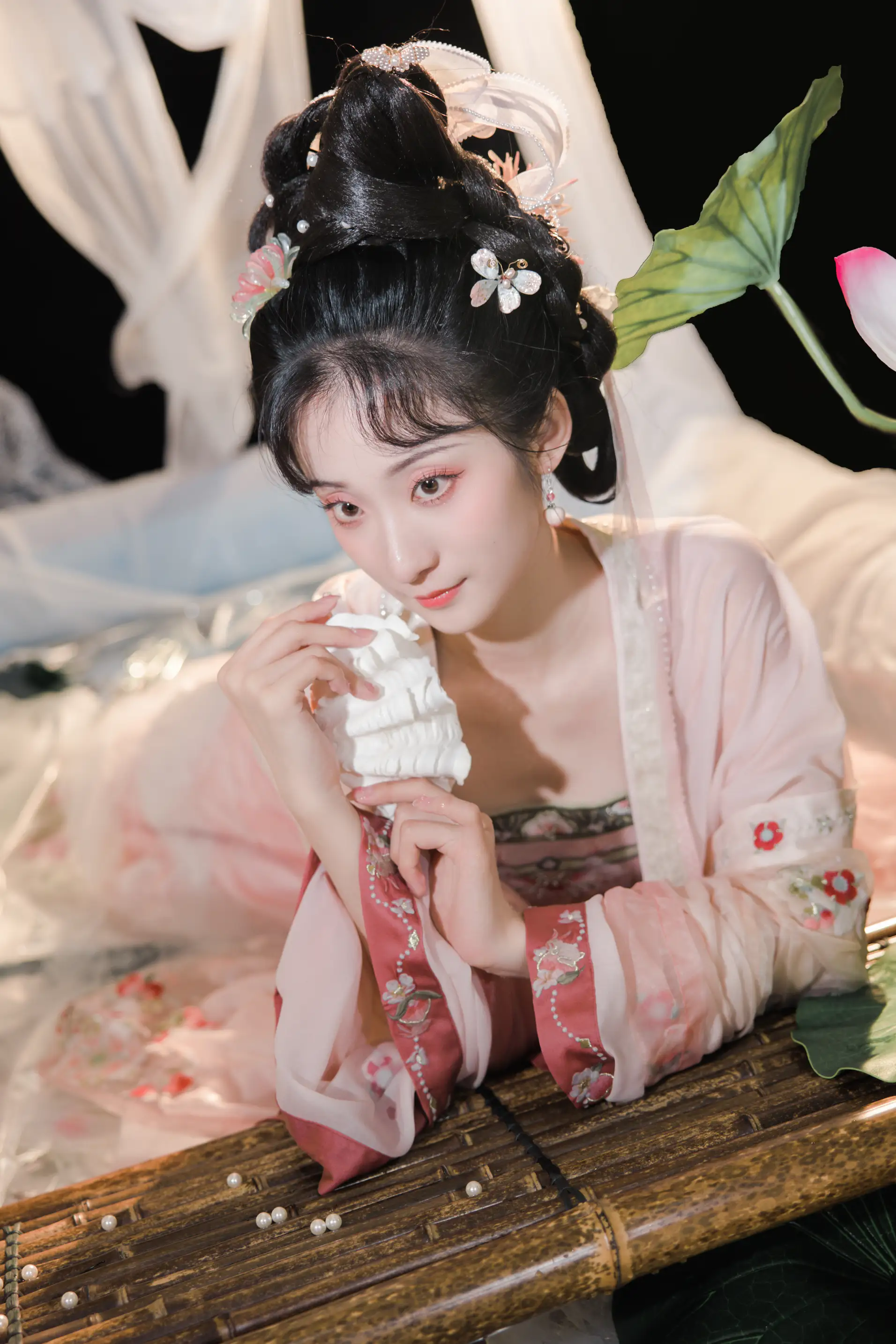 [艺图语] 2022.08.28 Vol.1812 – 水芙蓉 钰子Tamako#[28P]-13