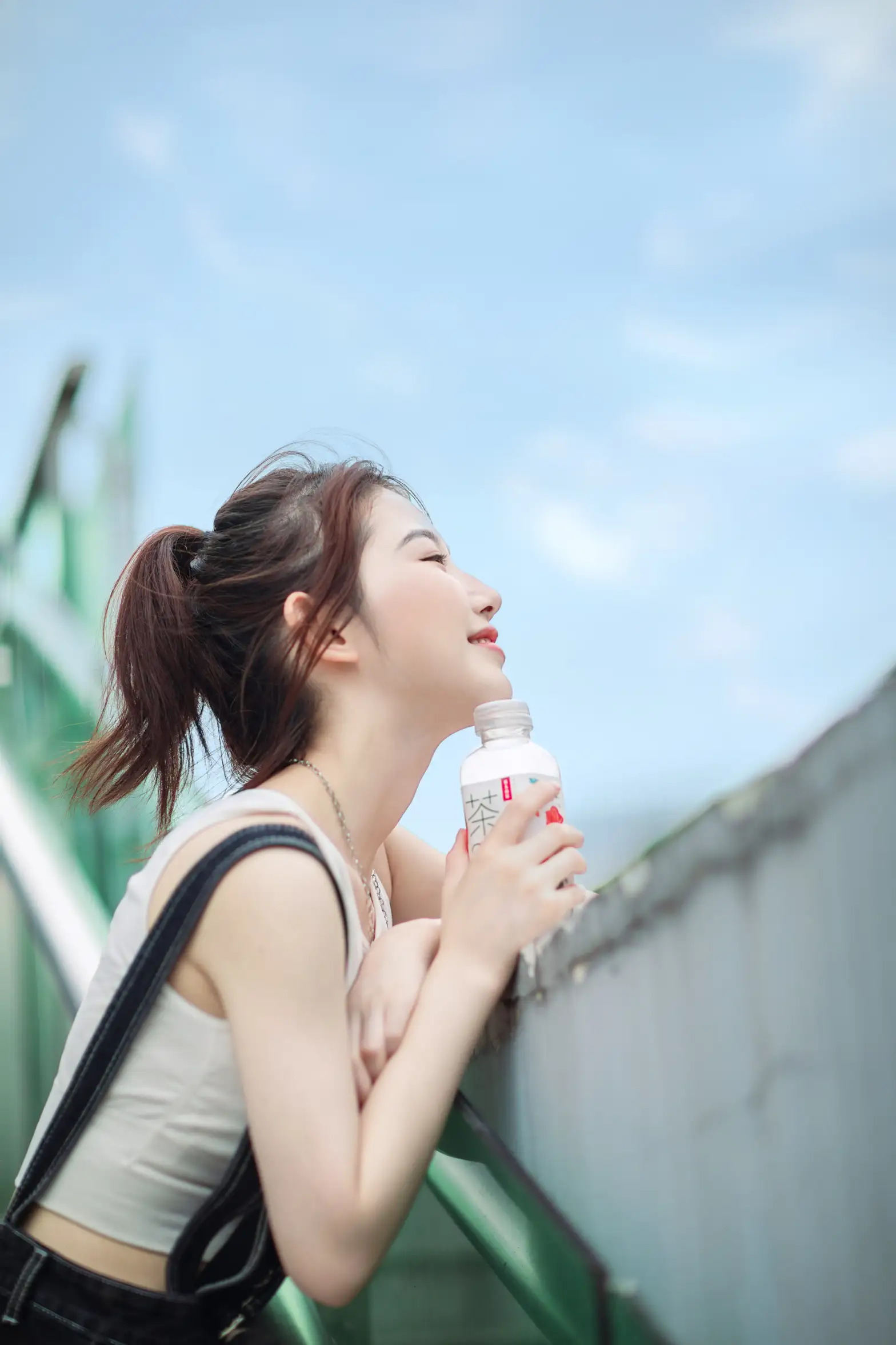 [艺图语] 2022.07.29 Vol.1575 – 夏日的微风 佩佩#[25P]-10