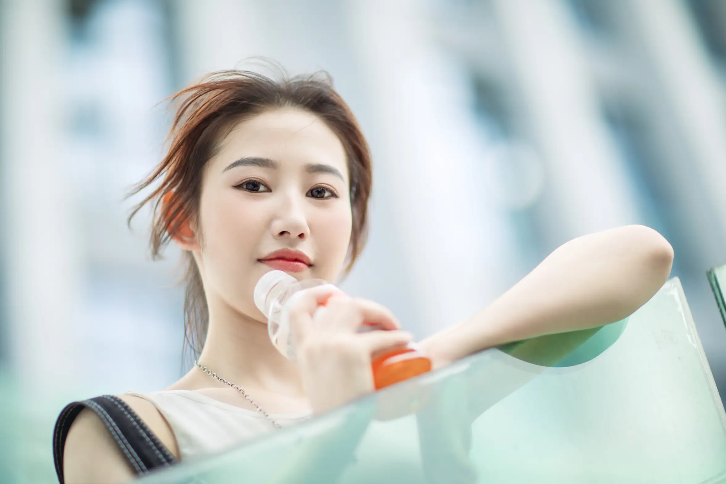 [艺图语] 2022.07.29 Vol.1575 – 夏日的微风 佩佩#[25P]-1