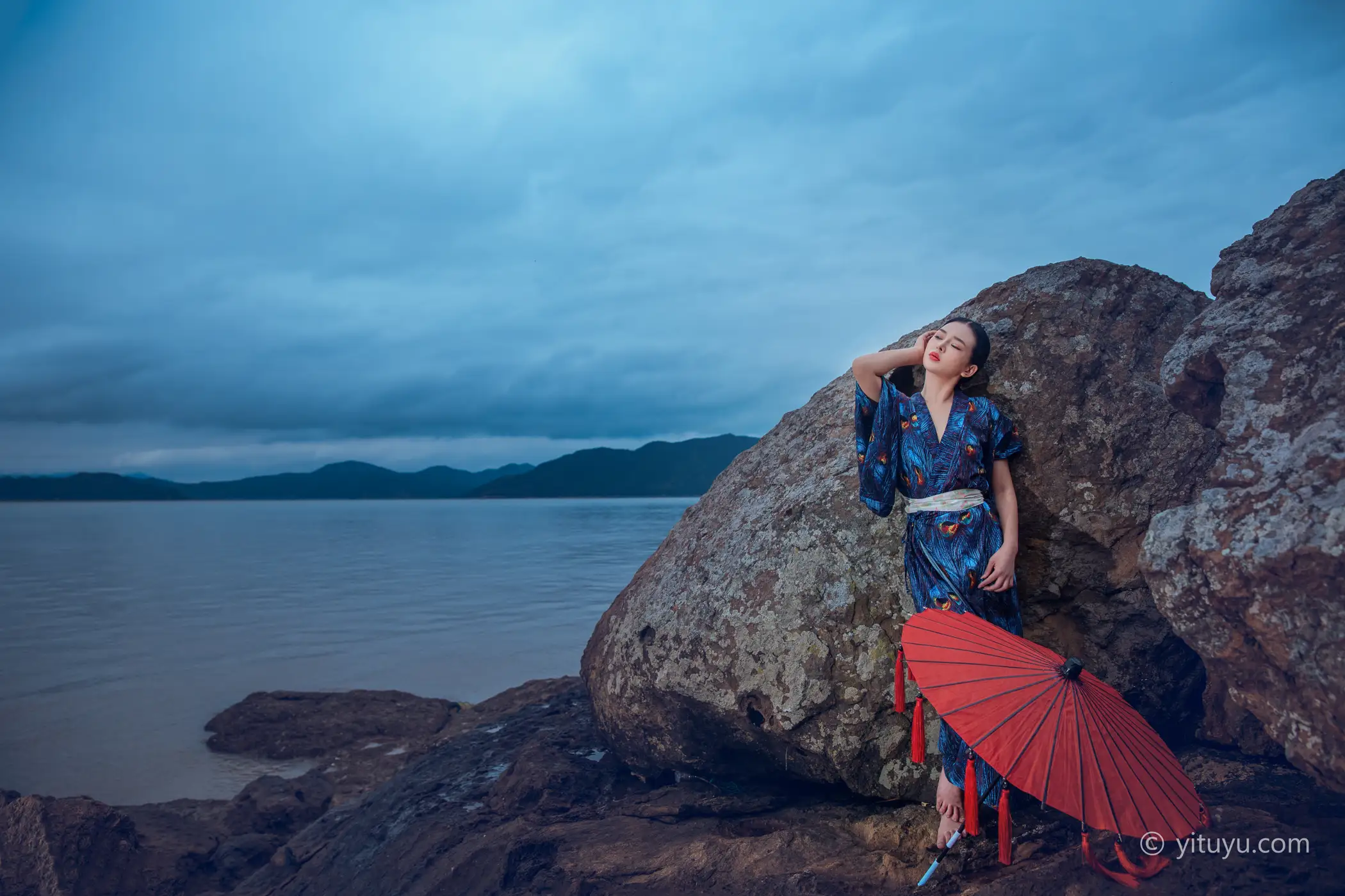 [艺图语] 2021.06.25 Vol.078 – 一念成思 陽兒#[38P]-2