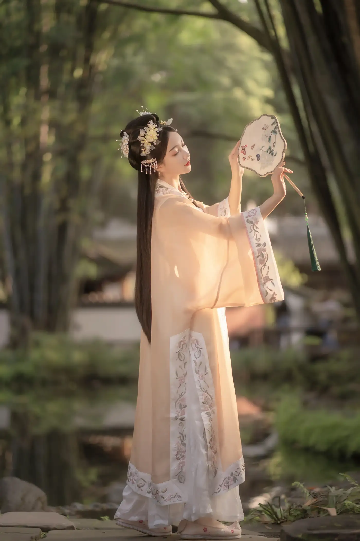 [YITUYU] 2022.11.11 VOL.2412 -Tianqing Shi -Qi Luosheng's Xiaosu -Suisu's Xiao Su Su-#[28P]-2