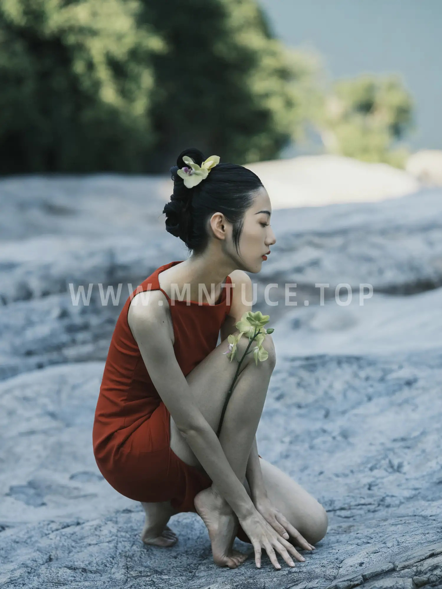 [YITUYU] 2022.11.14 VOL.2434 - About Red Avan#[47P]-8