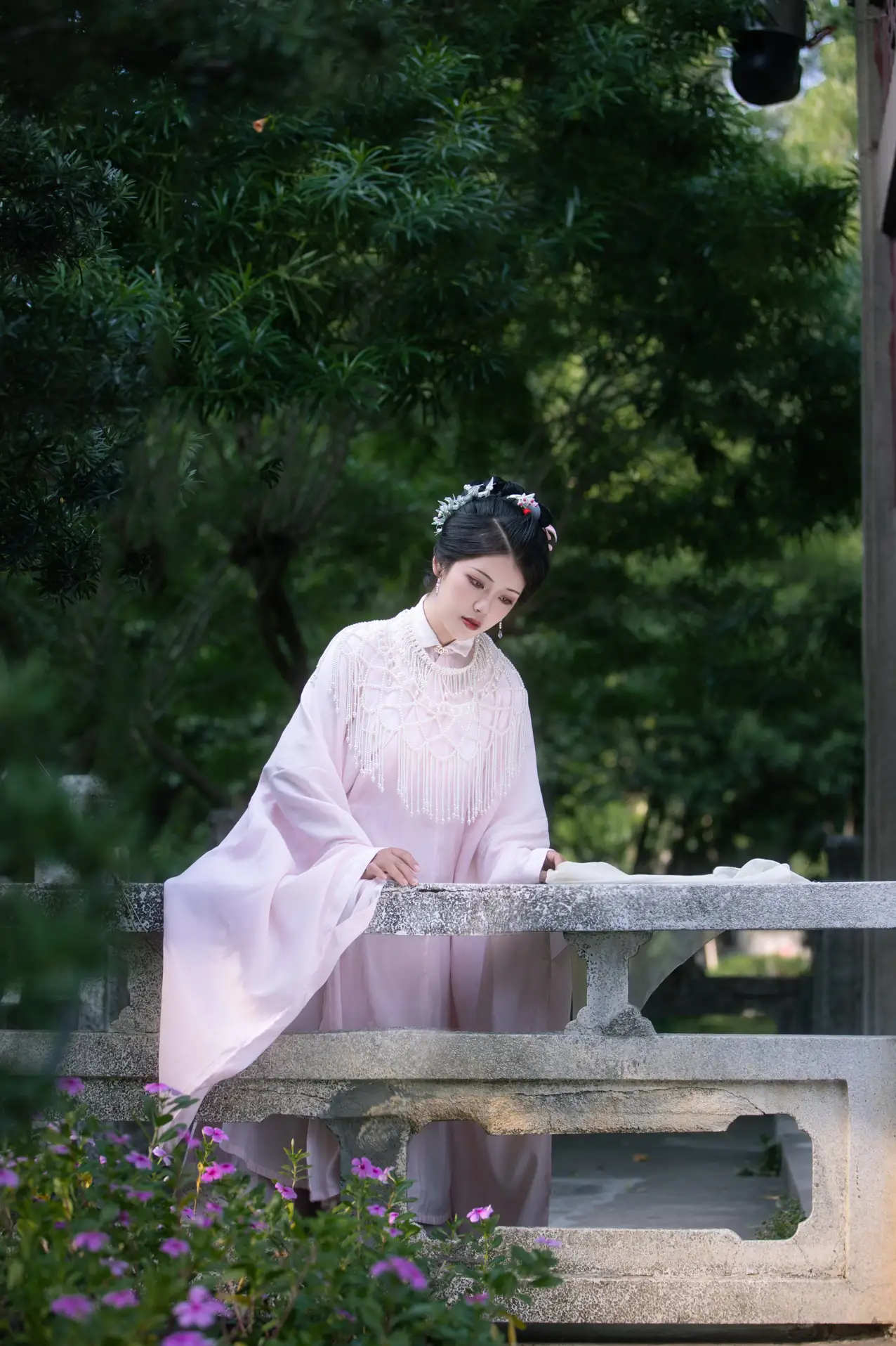 [艺图语] 2022.11.20 Vol.2482 – 入梦也 連翹____#[24P]-1