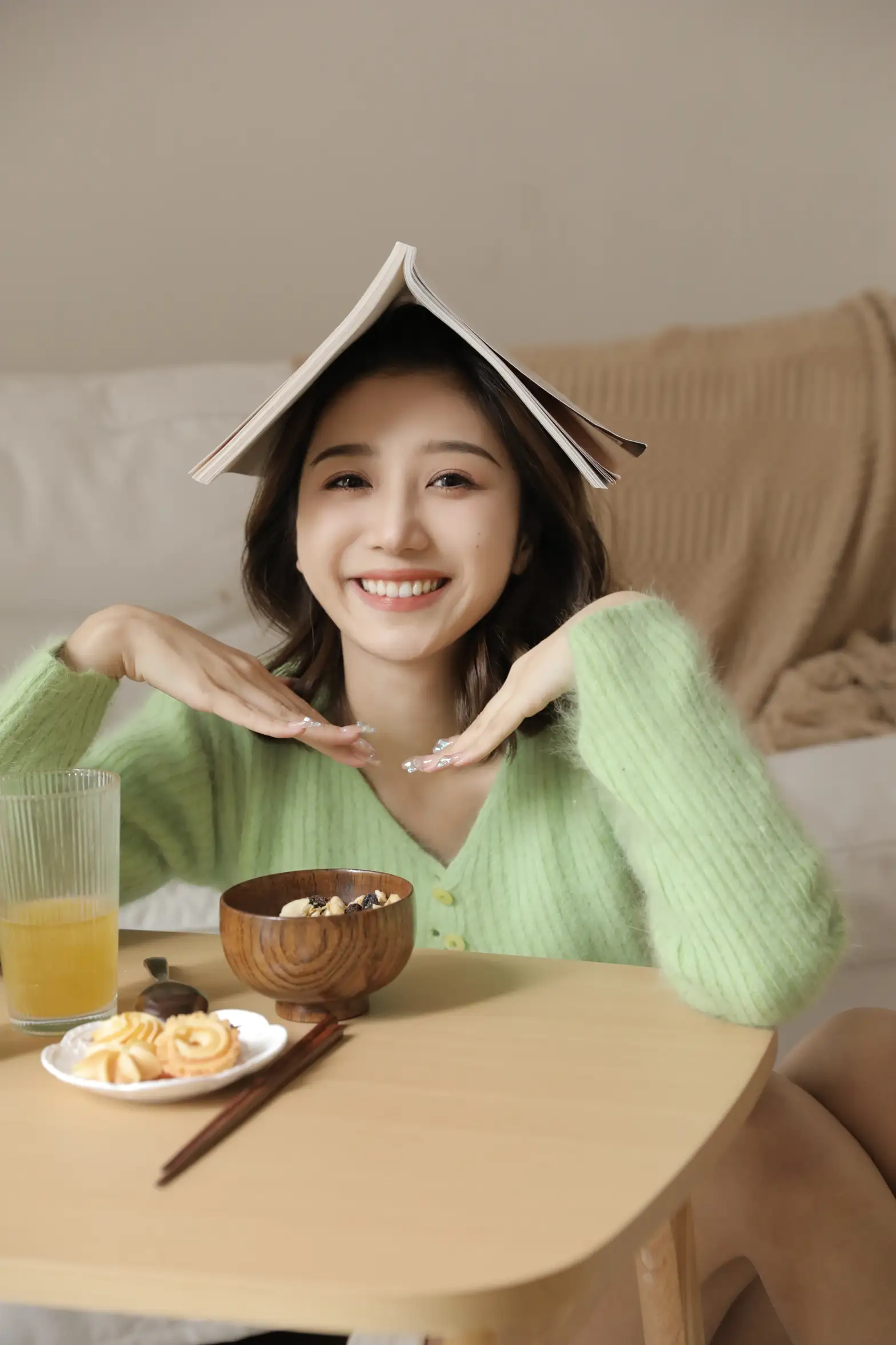 [艺图语] 2022.11.18 Vol.2466 – 可爱小女友 一壹七_#[26P]-13