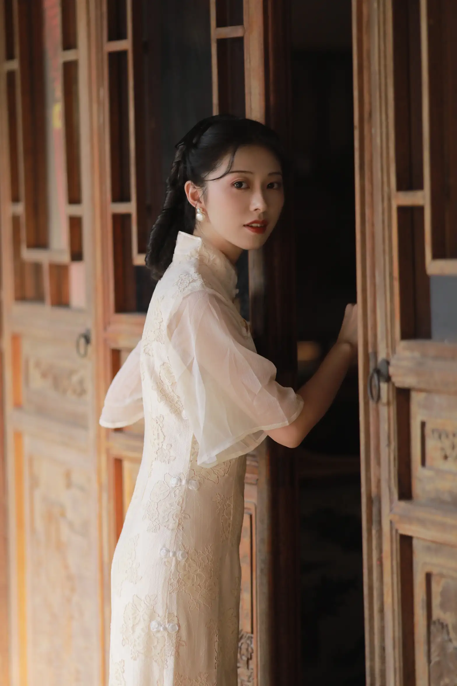 [艺图语] 2022.11.22 Vol.2499 等一阵清风#[31P]-8